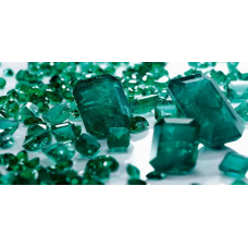 Using Field Spectroradiometer for Synthetic Emerald Identification